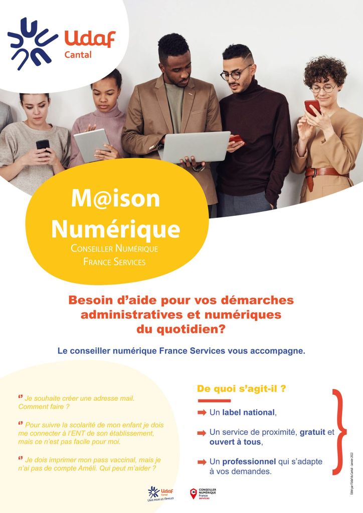 Groupe de personne autour d'outils numérique